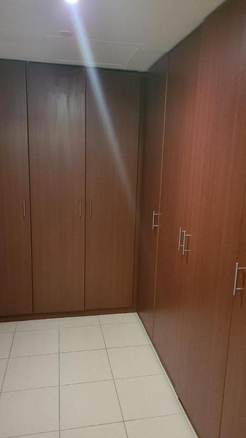 Maya Home Дубай Екстериор снимка